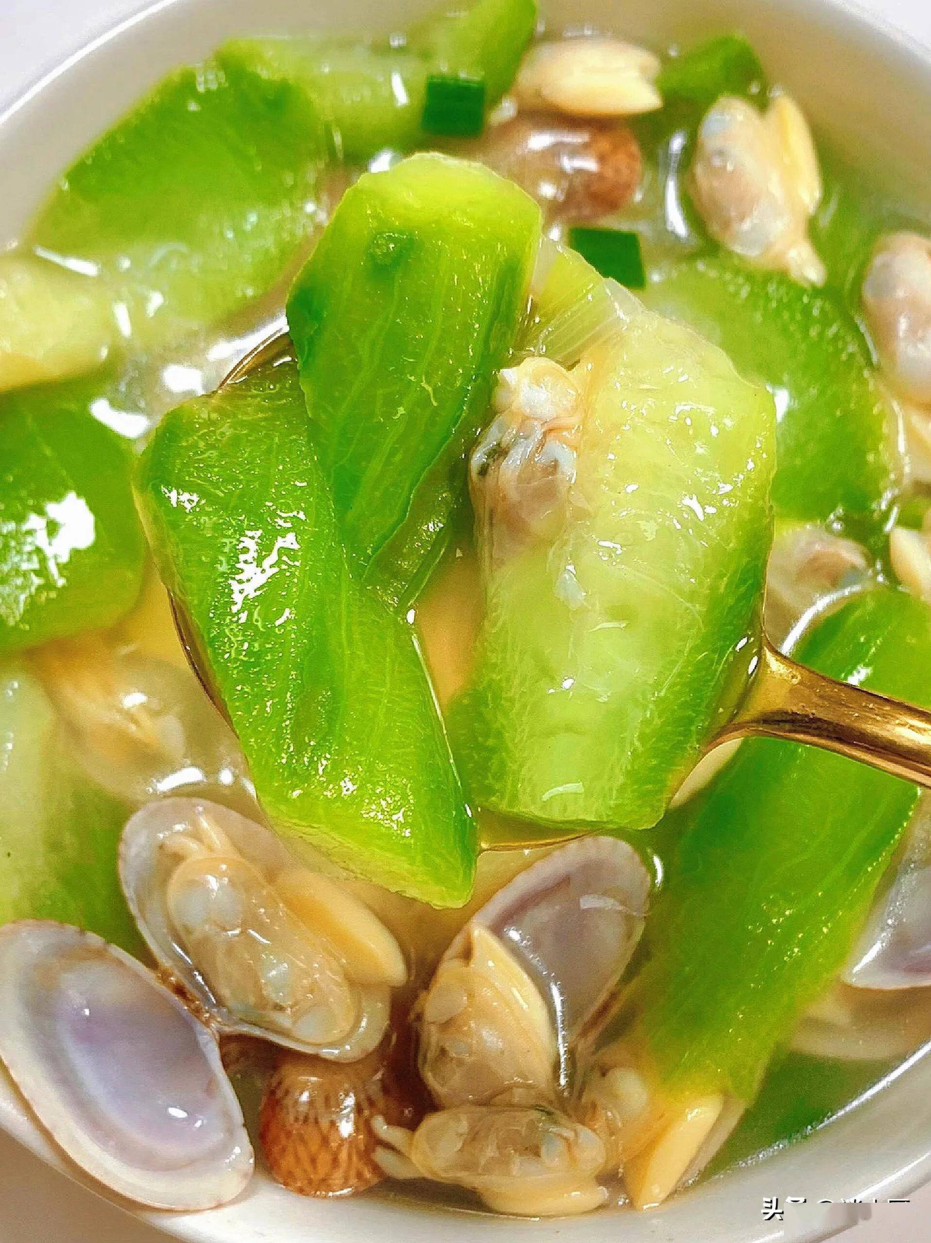 立夏前后,记得多吃这5种清补菜,让你远离"夏老虎"的侵袭!