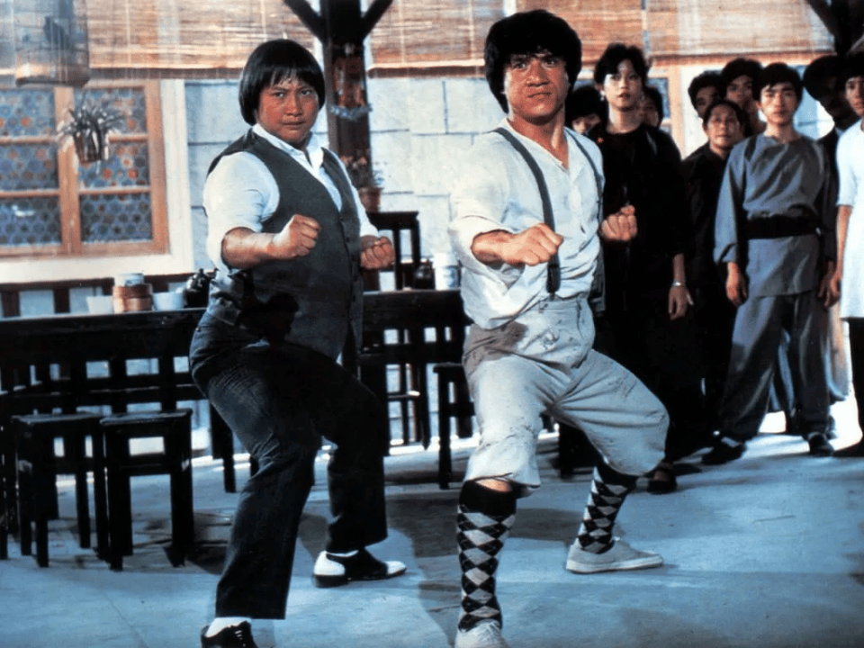 70岁成龙,赌上最后一条命"还债"_镜头_李小龙_父母