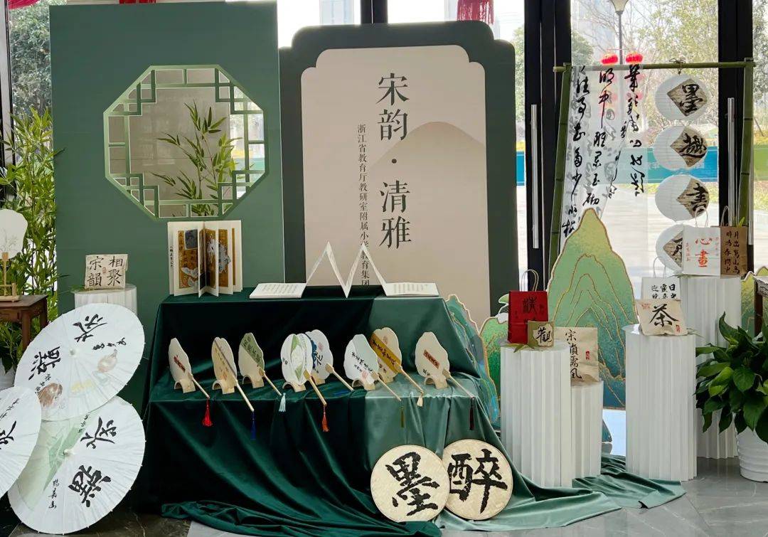 西湖校园的"最美走廊"又上新了!