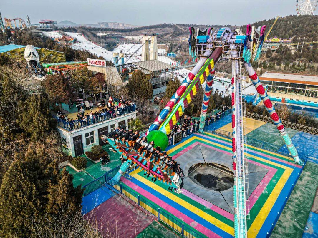 五龙山旅游区游园攻略·水世界 大熊猫 海狮 不夜城 花海一站式游玩!