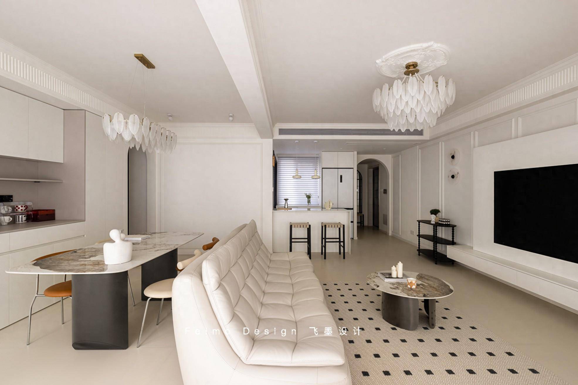 114㎡大两居,定制 半包花费5万装成法式住宅,藏不住的温馨