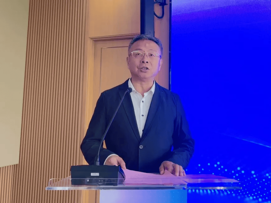 顾斌泉,陶清分别为本次会议致辞.沈勇忠作总结部署.