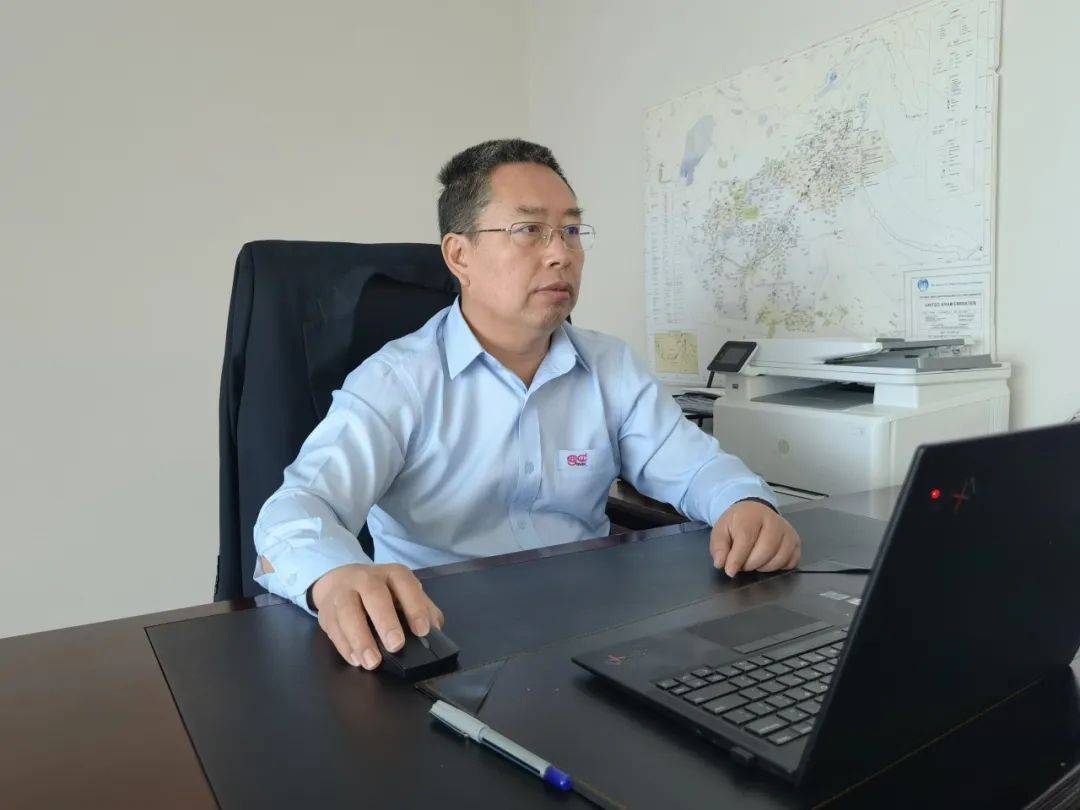 海外长城人的故事|二十三载创业路 凿冰赶海觅黑金