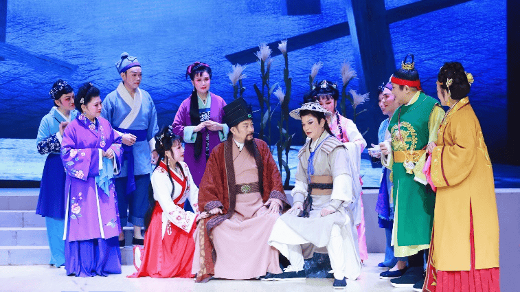 本土题材带来新看点,上海市优秀民营院团展演拉开大幕_沪剧_演出