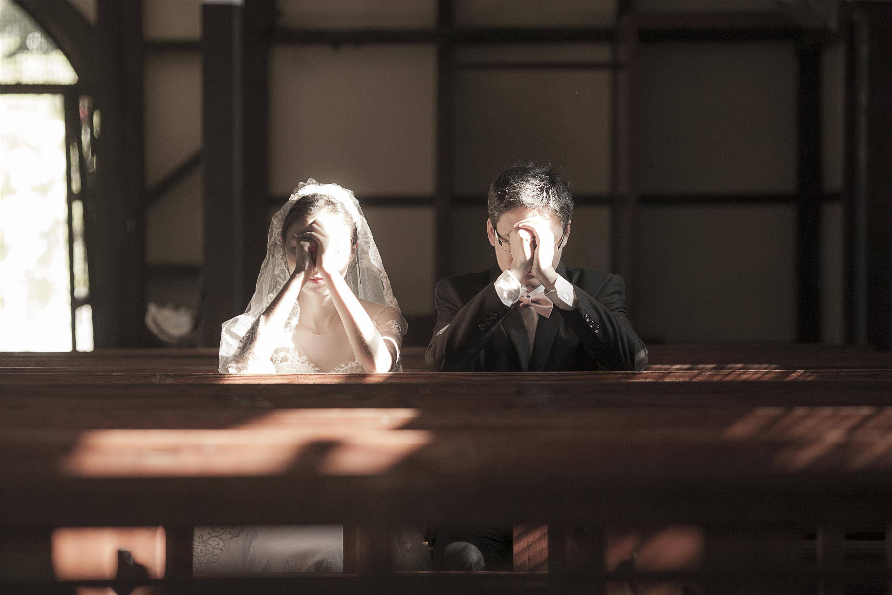 两性关系中,男人不愿和女人共用这3样东西,不过是表面情侣