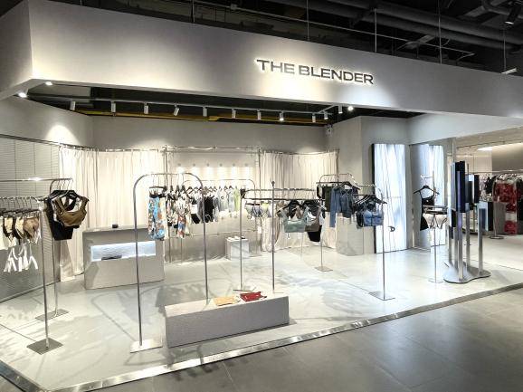 首家旗舰店,the blender 线下快闪店等多家年轻力潮流品牌的开业,吸引