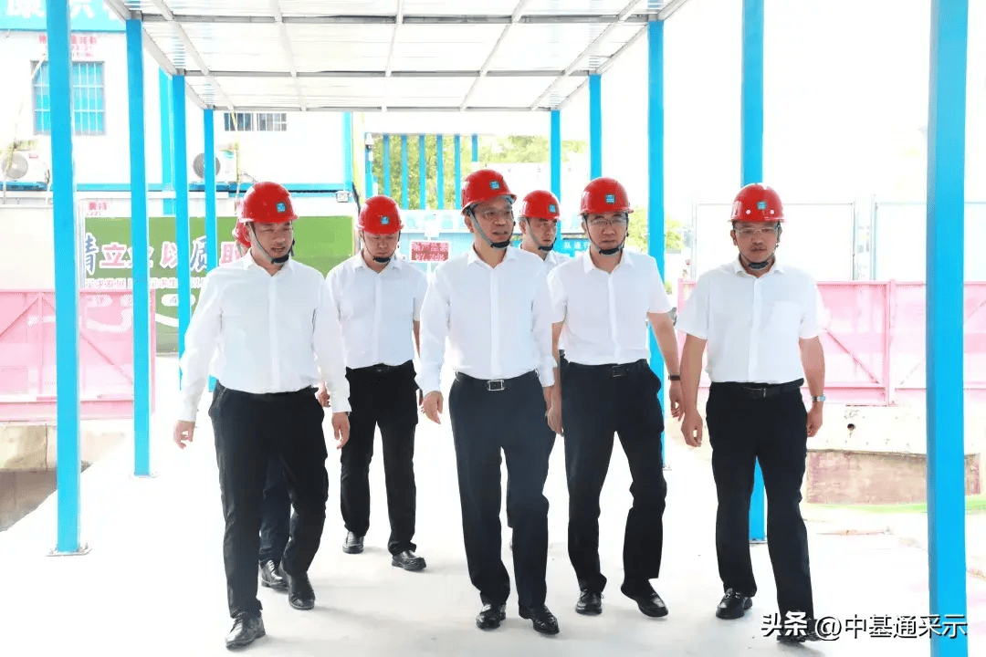 马义俊赴在深重点项目开展安全生产带班检查