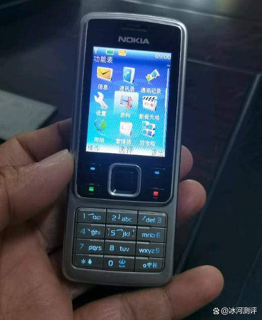 8090珍贵的记忆,十款不朽的直板手机,一次怀旧与致敬!