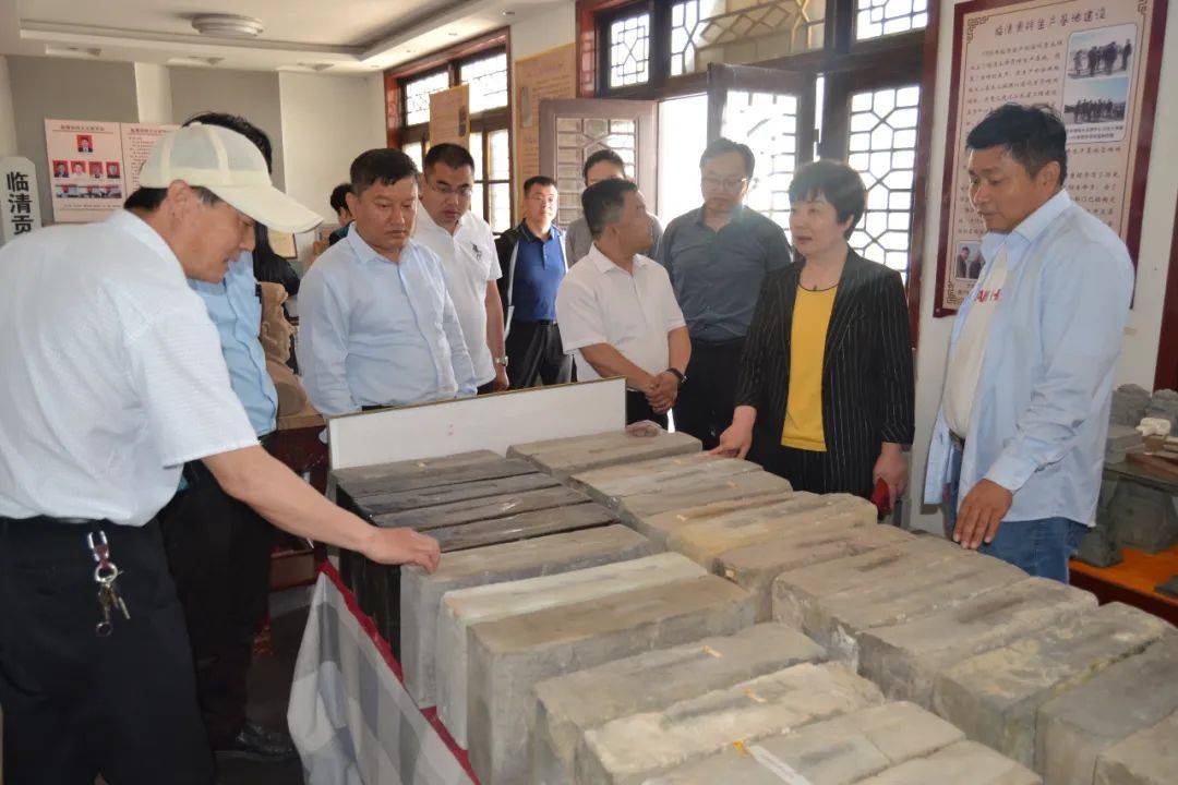 姚晨一行先后到新华路街道西陶村贡砖基地,国棉1960·临清市文化创意