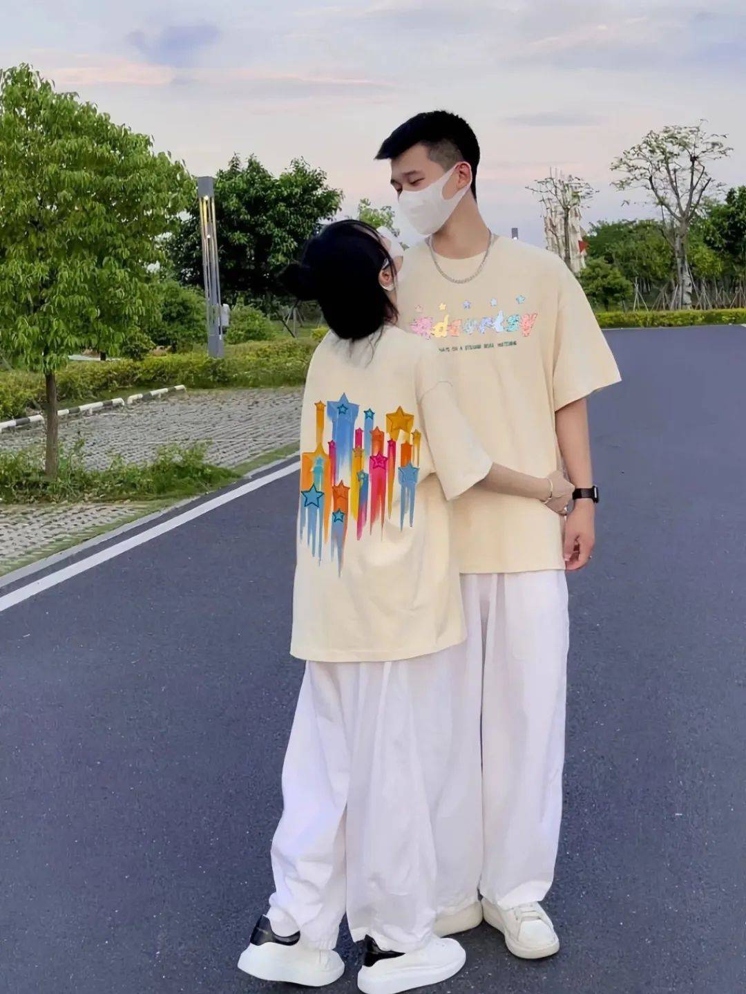 【美式潮牌涂鸦流星t恤】29.9元!前后印花设计,俏皮又