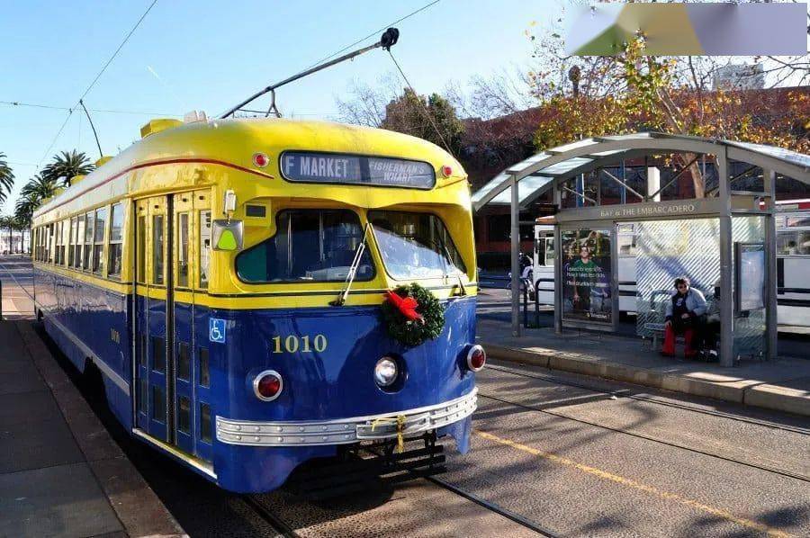 美国港口城市旧金山的传统有轨电车