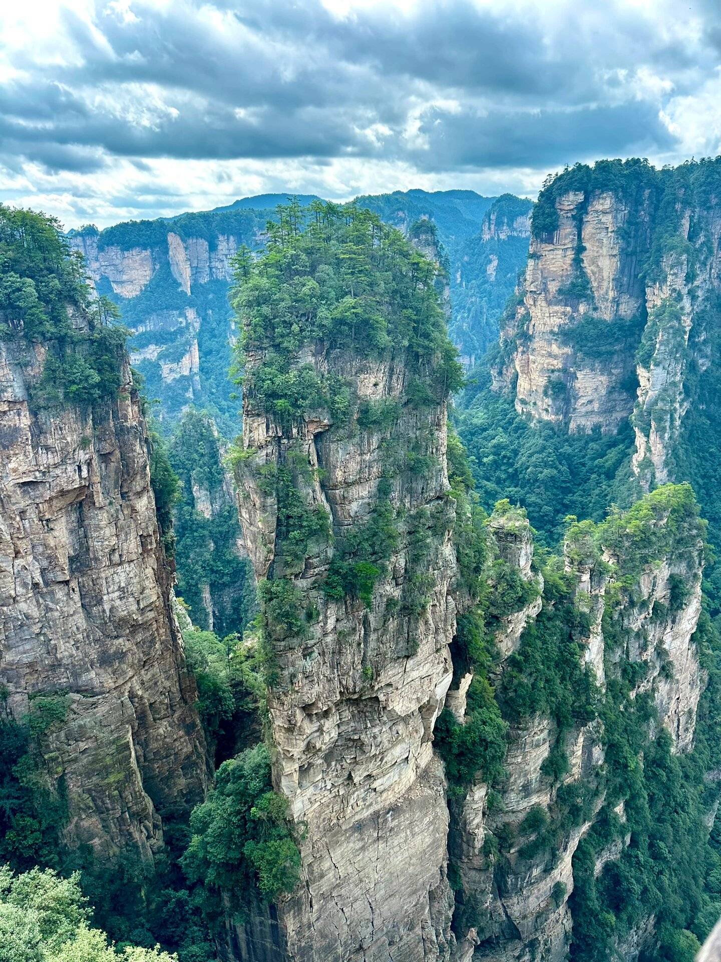 汕尾去张家界旅游团价格,费用多少 ,详细旅行路线全览,红榜景点推荐