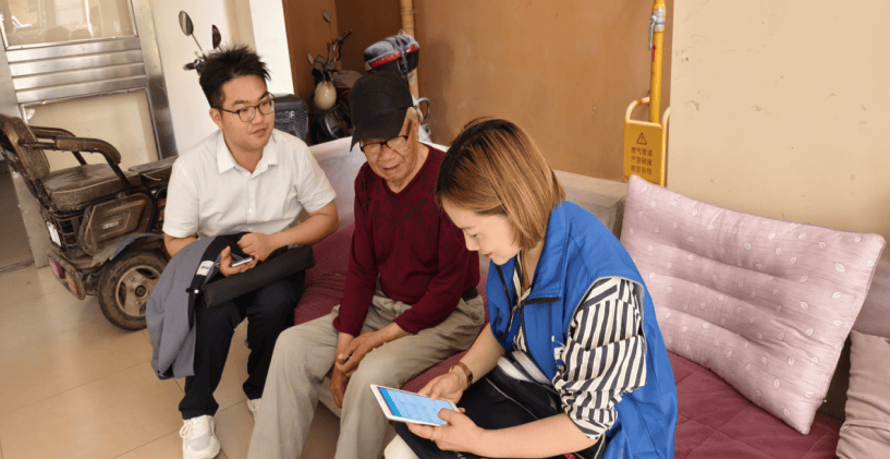 松滋市人民政府网发布《关于面向社会公开招聘新江口街道社区专职工作