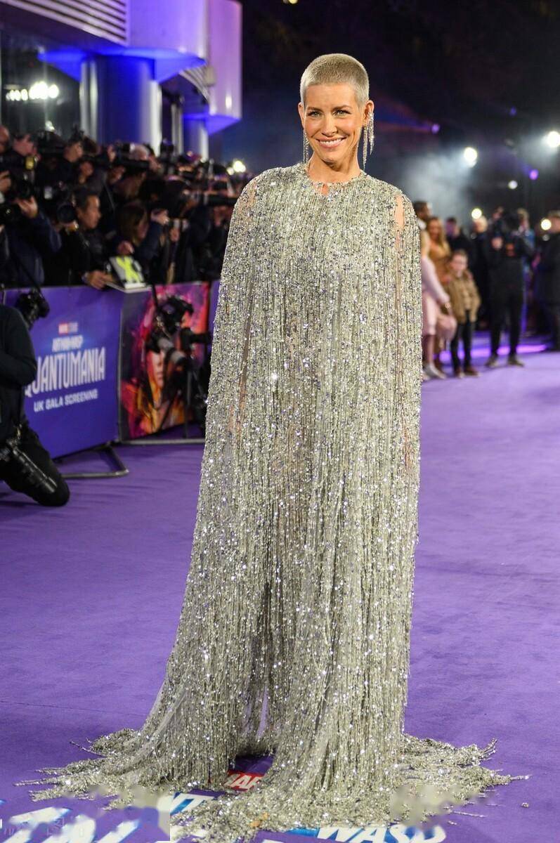 伊万杰琳·莉莉这身材,这才是尤物啊!