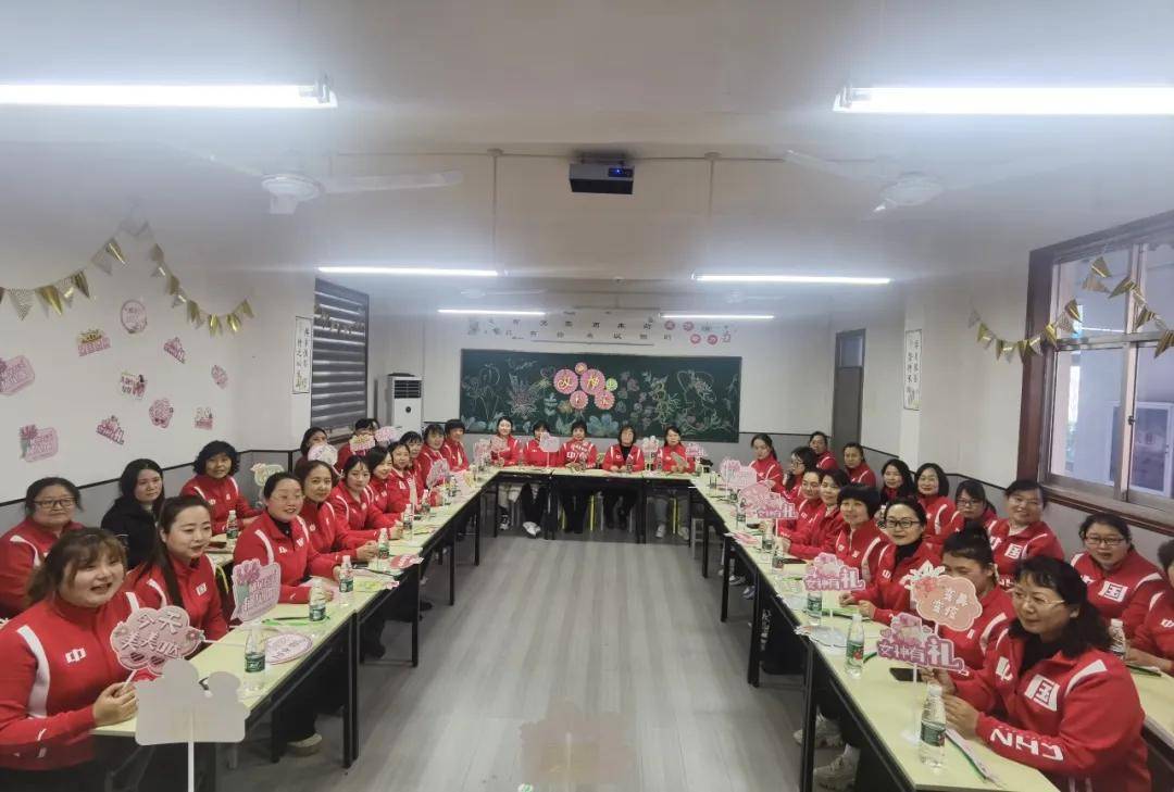 开元国际学校由南阳市22中原领导班子集多年名校管理经验全面管理