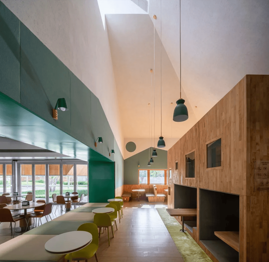 建筑 | 阿那亚又多了一个打卡圣地:北岸市集 / 致正建筑工作室