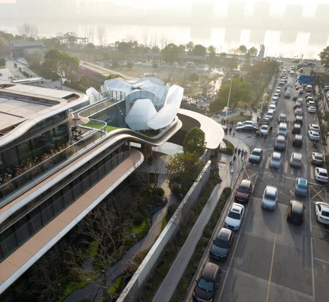 建筑 | line 新作:动态建筑,长沙"湘江之眼"