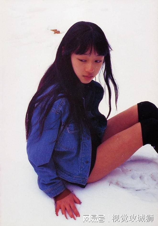 惊艳！栗山千明1997年写真集《神话少女》里的神仙美照_手机搜狐网