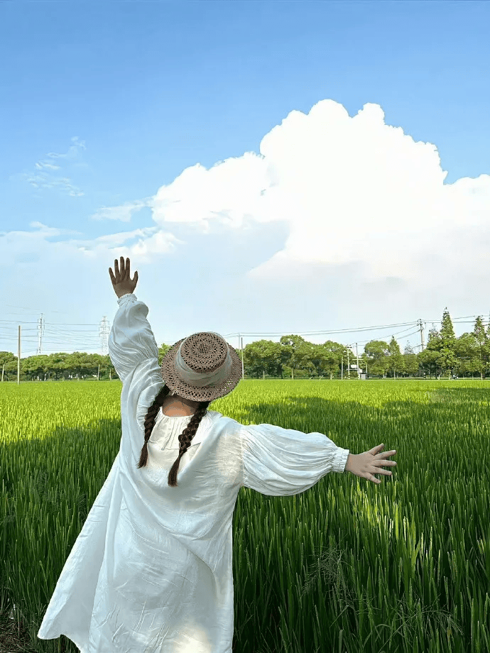 "成年人该发的朋友圈文案"