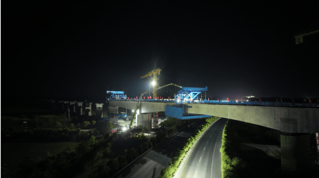 蒙城:今日凌晨,顺利合龙!_施工_皖北_铁路