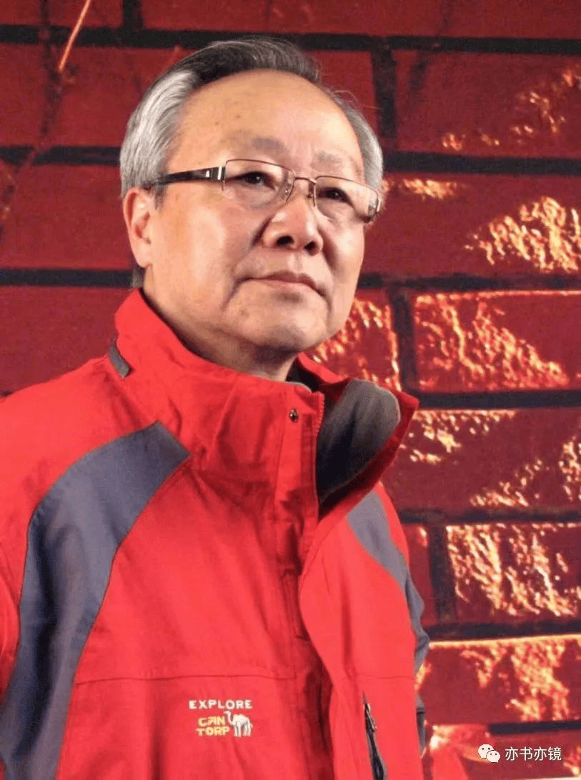 龙图摄影公开课|与花共舞——公益教师姜振宇摄影作品展