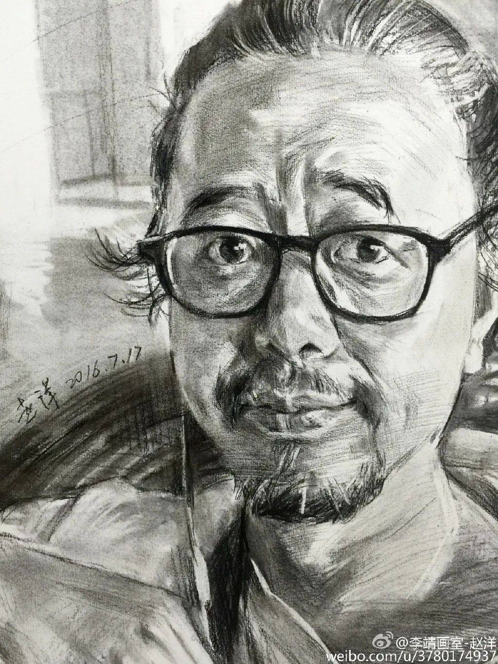 ▼▼▼素描更是赵洋老师最拿手之作除了色粉笔▼想临摹的朋友们,赶紧