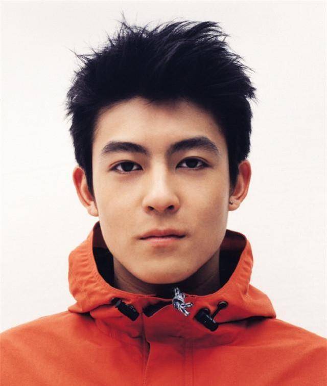 陈冠希之后张翰颜值也倒了!果然,男神最后的归宿,是"赵本山"
