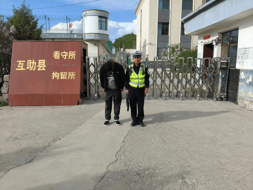 近日, 互助县西山乡驾驶人代某某饮酒后驾驶青bd****小型轿车,沿安