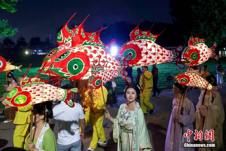 搜搜：澳门2024正版资料免费公开-天津：“智慧旅检”服务国际邮轮旅客通关再提速  第5张