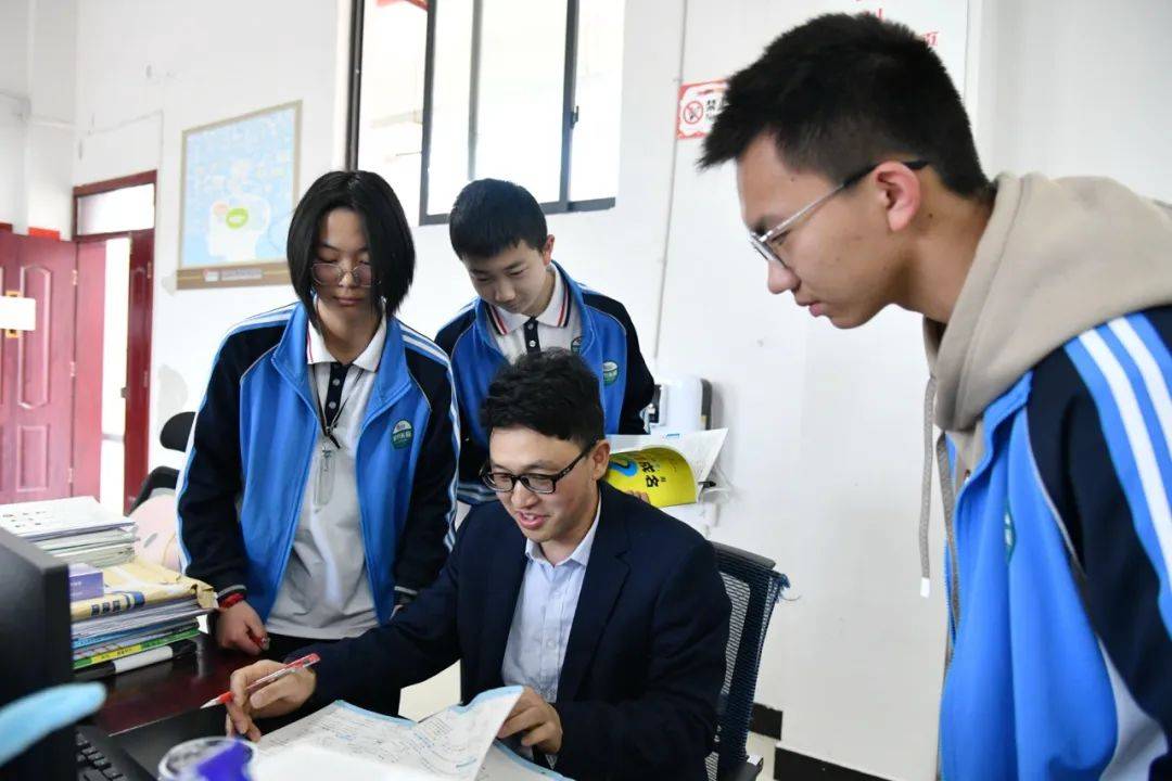 【新初一数学学科组】体面点线勾寰宇 加减乘除算乾坤