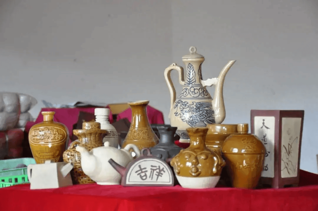 易门浦贝陶 云南陶瓷的一朵奇花