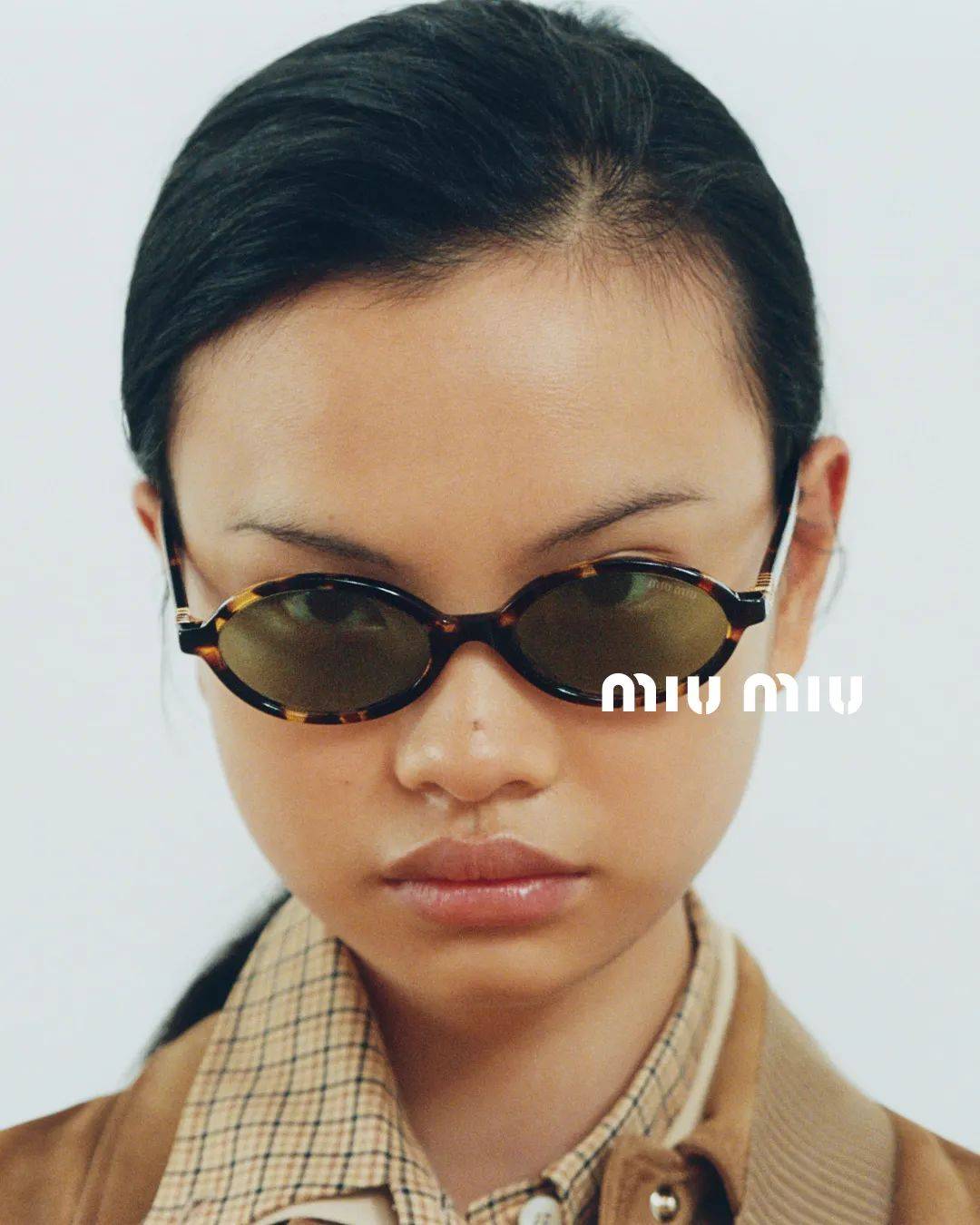 520胶囊系列 | miu miu