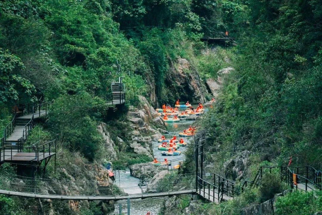 周末去五指山体验民族风情 漂流,在山里清凉一夏_海南省_毛纳_峡谷