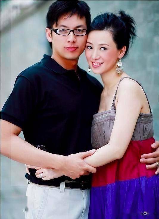 "人间尤物",嫁富豪后惨遭家暴,二婚嫁教练高龄产女_翁虹_伍伟杰_影片