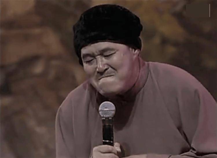 19年后再看范伟,才明白他和赵本山散伙,根本不是因为分钱不均!