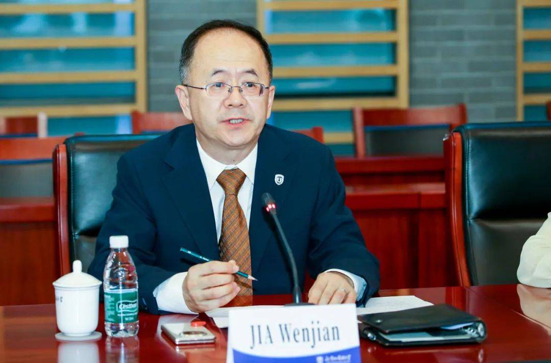 白俄罗斯教育部部长安德烈·伊万涅茨访问北外_合作_交流_语言