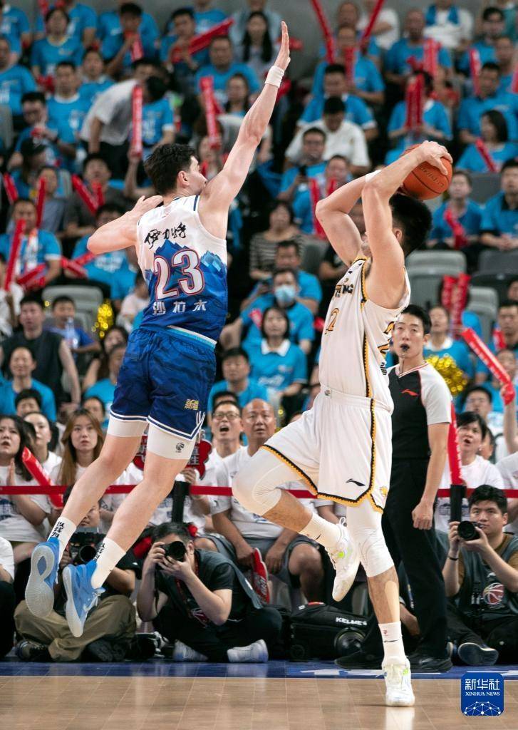 篮球——cba总决赛第三场:辽宁本钢胜新疆伊力特_比赛_新华社_球员