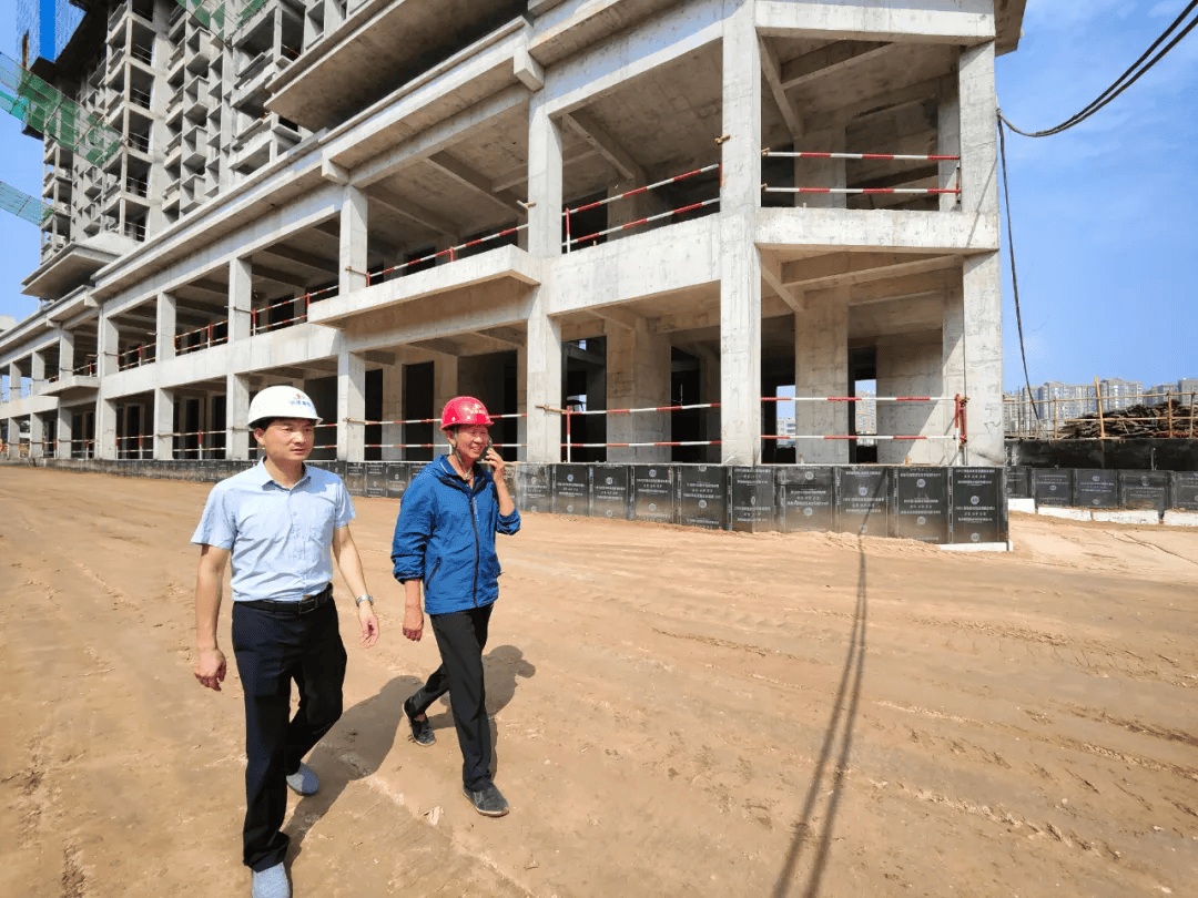 王亚东抽出相当一部分精力,投入到打造,建强劳动关系协调员队伍的工作