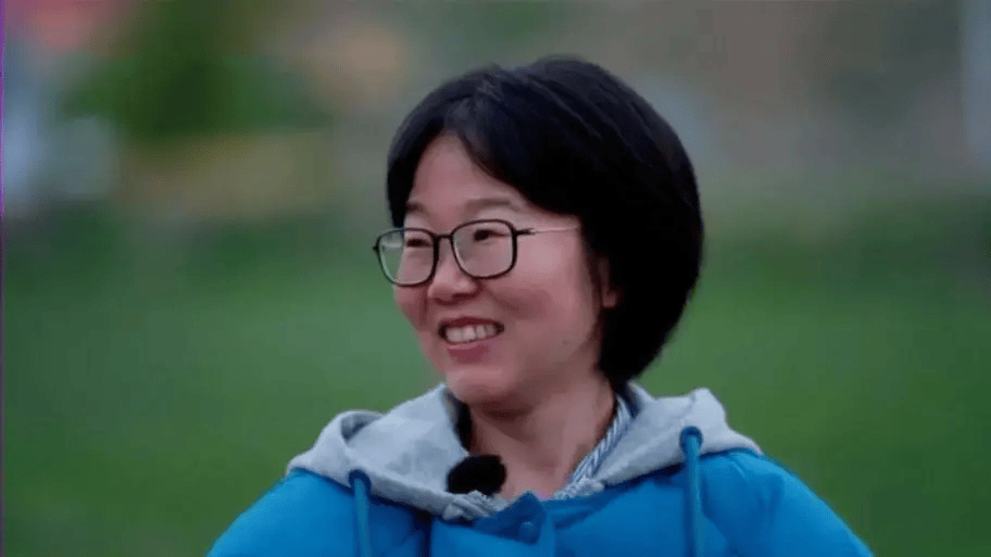 李娟:每天一次的激烈相会