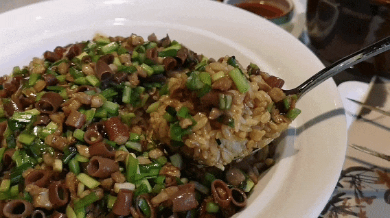 最地道的青岛之味,从一碗海肠捞饭开始