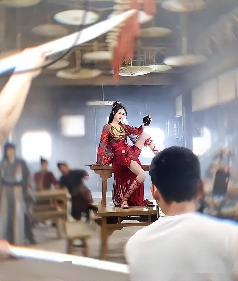 才时隔1个月经典再次被侮辱,又一部辣眼烂片诞生!