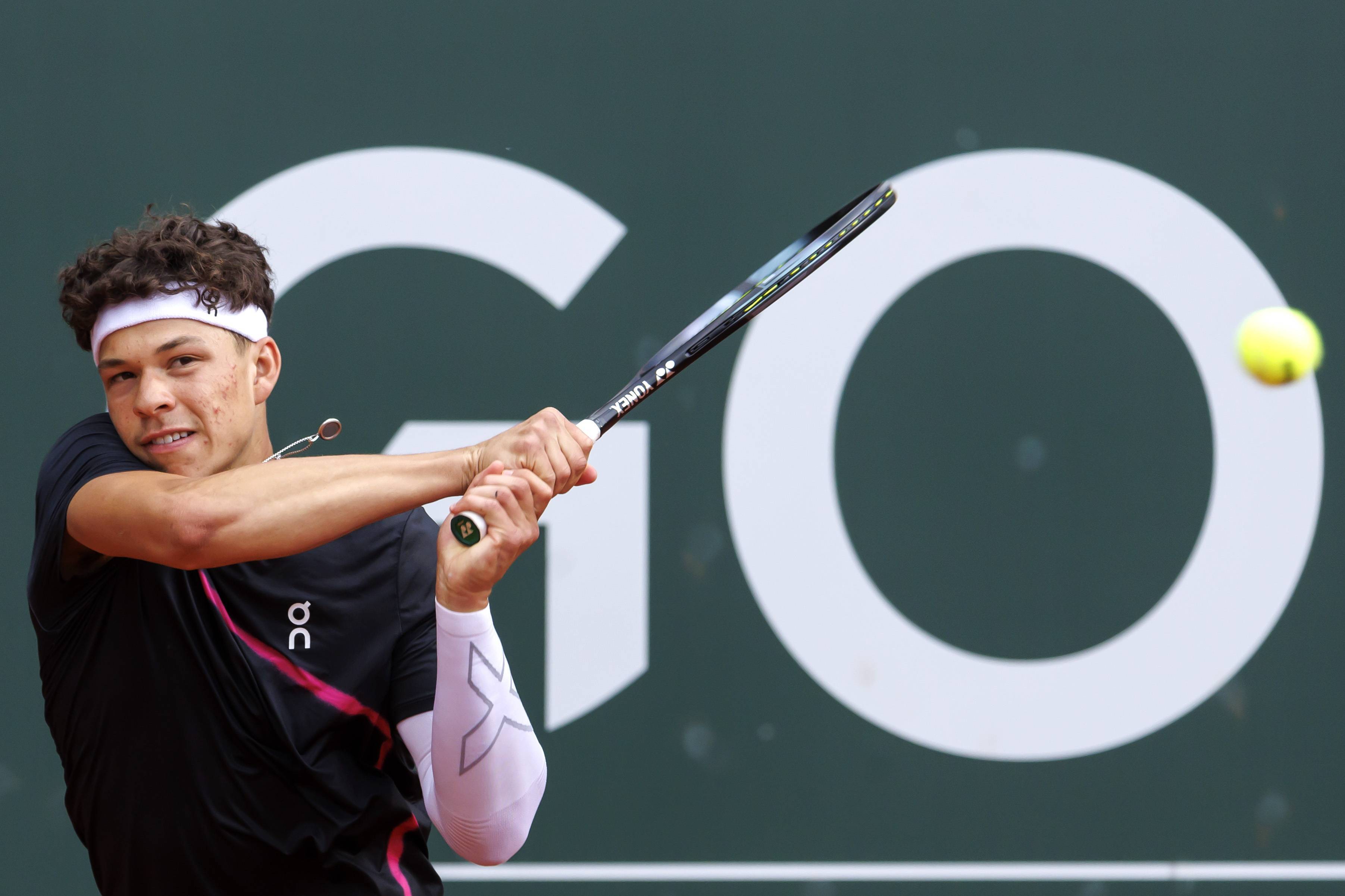 网球——日内瓦公开赛:科博利晋级