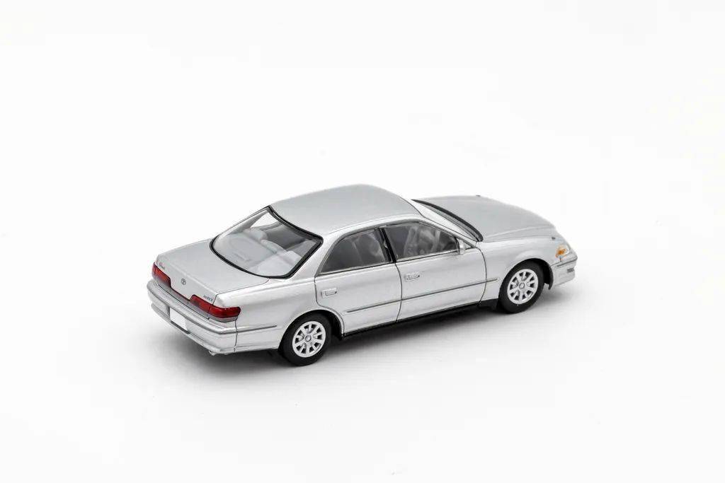 tlv的又一冷门刷色产品,八代toyota mark ii试玩