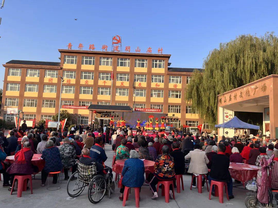 奏响向上向善主旋律中牟县坚持"培,选,立,传,管"典型培树机制,深入