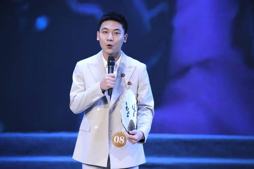 川影"主持"与"思维"这两场大赛,硬控我2小时!