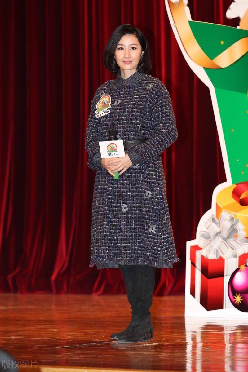 关咏荷这身材,这才是尤物啊!