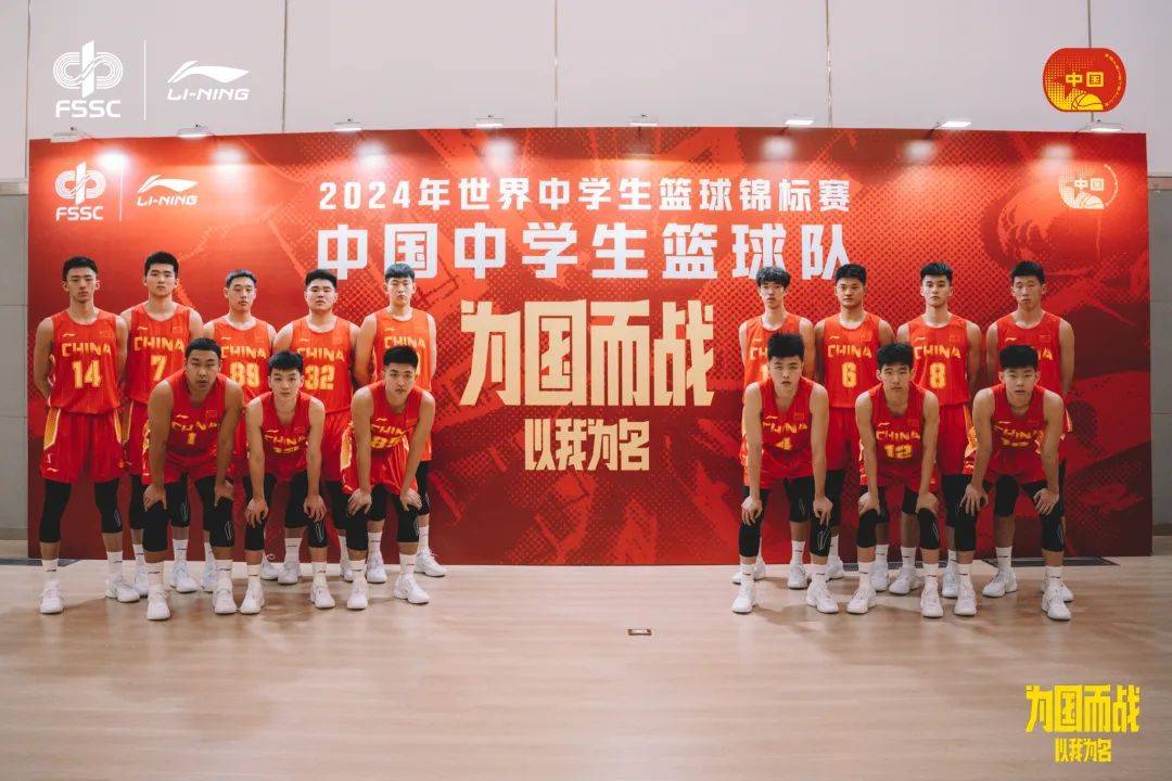 男子组参赛人数最多的学校而回浦中学成为64名男女队员参加共有来自
