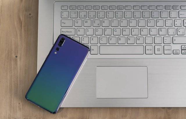 华为手机价格大调整!你认为是进步还是妥协?