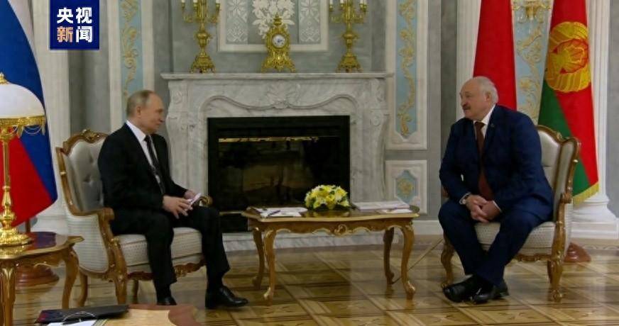 白俄罗斯与俄罗斯两国总统举行会谈 讨论两国关系