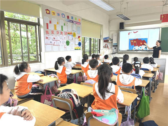 [浦东]观澜小学:展鸿鹄之志 做少年之光